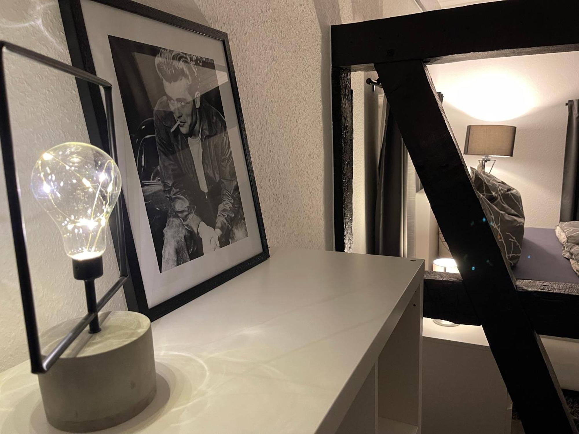 Fachwerkhaus Mit 2 Getrennten Schlafzimmern, Wohnzimmer Und Kueche Bueckeburg Bagian luar foto